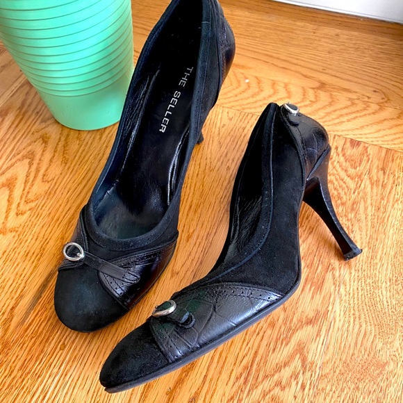 Fancy Pumps - Picture 2 of 4